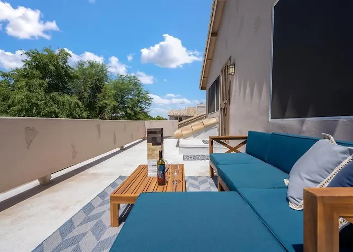 Red Mountain Retreat Mesa